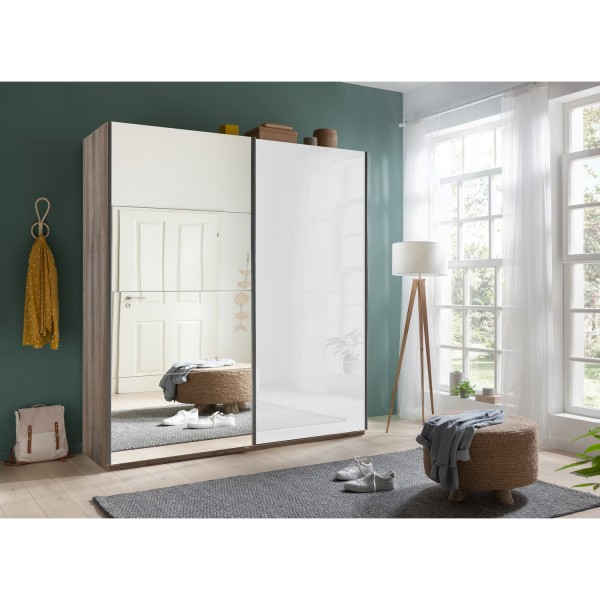 Vista Ambientata Armadio design in legno struttura Noce Brera con 2 ante scorrevoli, 1 Bianco Lucido e 1 a Specchio modello Sliding Totò Piccinni