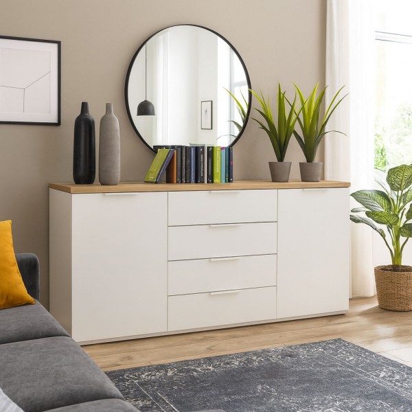 Vista ambientata Mobile contenitore con ante in legno colore "Bianco Laccato/Rovere Miele" con 4 cassetti e 2 ante modello Orbis Totò Piccinni