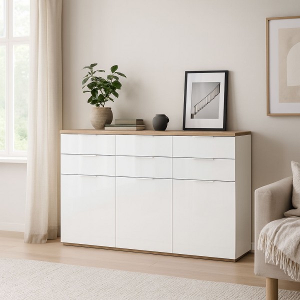 Vista ambientata Mobile contenitore in legno colore "Bianco Laccato/Rovere Miele" con 6 cassetti e 3 ante modello Orbis Totò Piccinni