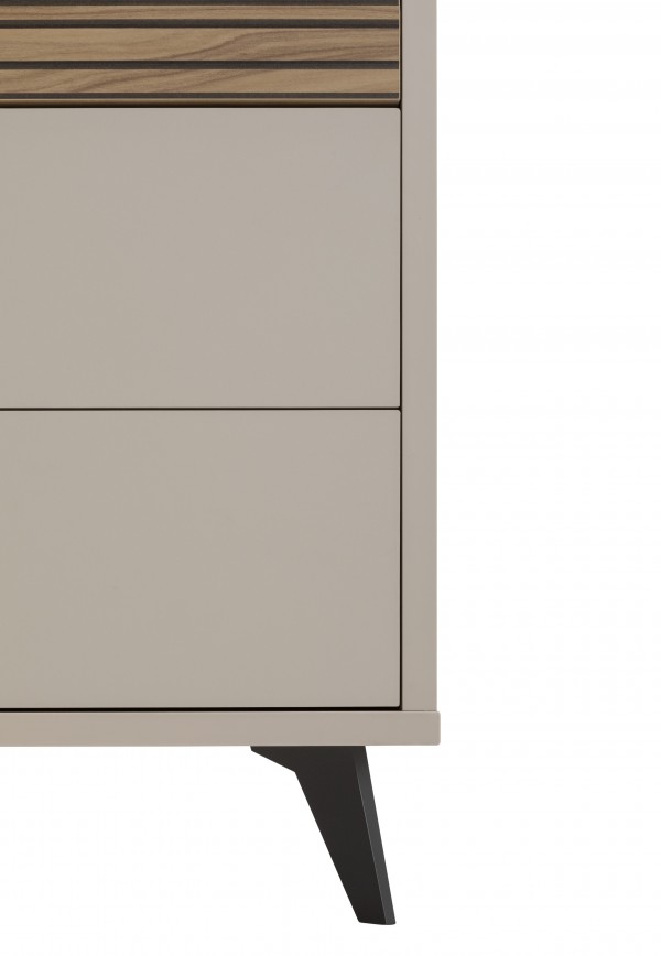 Dettaglio Cassettiera in legno colore "Cannettato/Cashmere" con 3 cassetti 