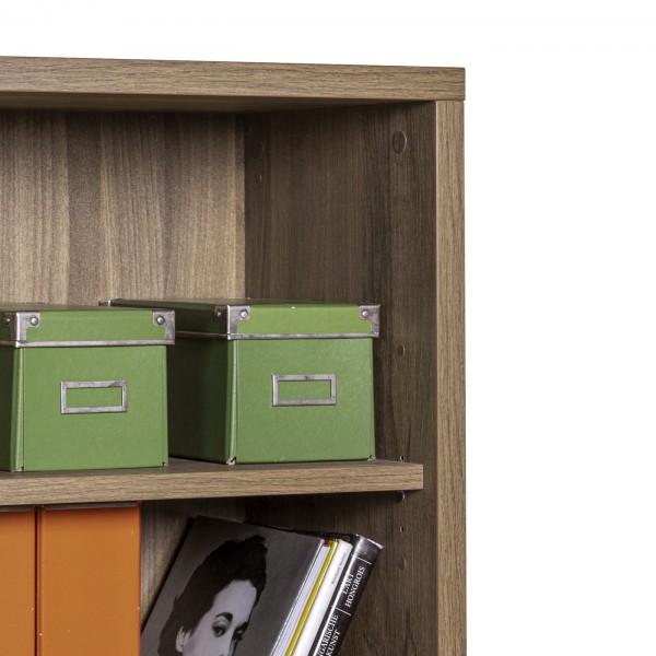 Dettaglio Libreria in legno colore Noce Brera con 6 vani modello Bali Totò Piccinni