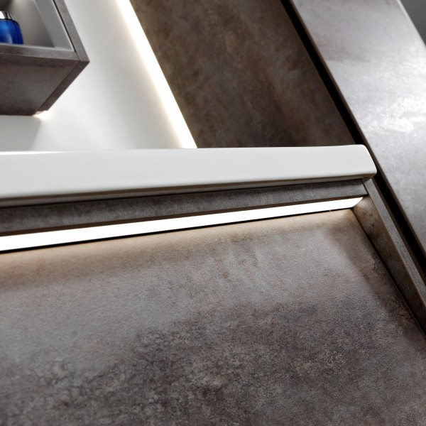 set bagno sospeso con cassetto e due ante design moderno dettaglio led modello Vulcano Totò Piccinni