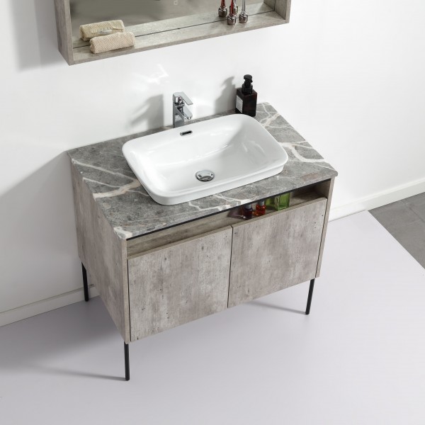 set mobile bagno con due ante con led e specchio vista dall'alto