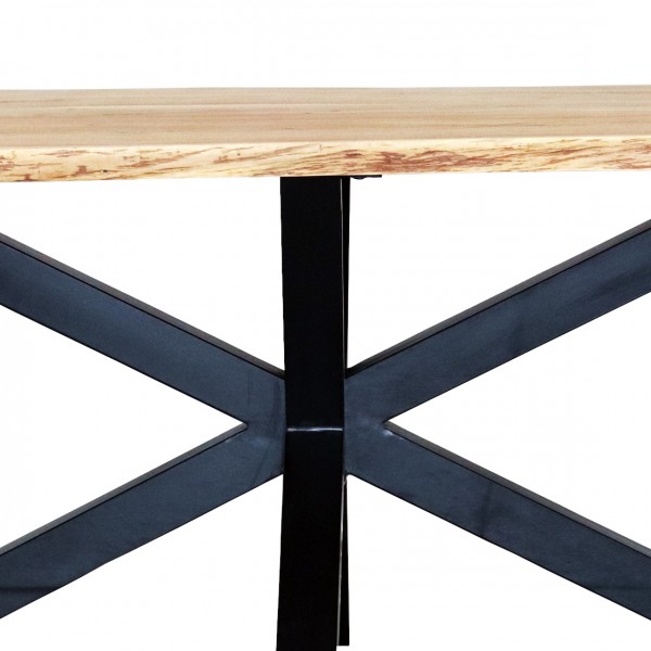 Dettaglio Tavolo da pranzo in legno D'Acacia con gambe in ferro modello Savana Totò Piccinni