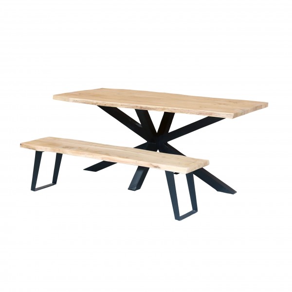 Vista diagonale Tavolo in legno D'Acacia con gambe in ferro modello Savana Totò Piccinni