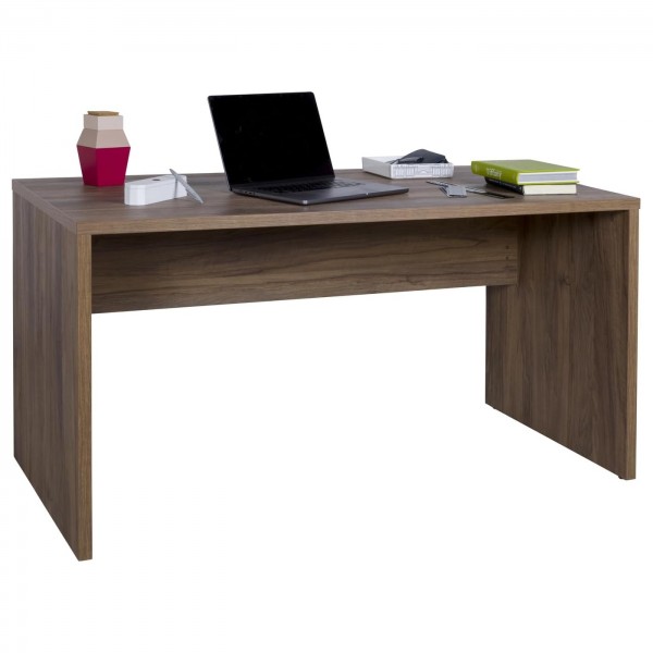 Vista diagonale Scrivania ufficio in legno colore Noce Brera modello Bali Totò Piccinni