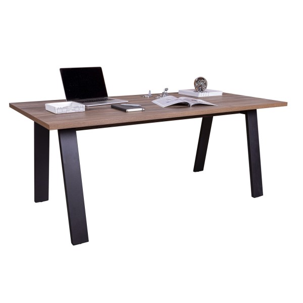 Vista diagonale con oggetti sopra Scrivania moderna in legno colore Noce Brera modello Bali Totò Piccinni