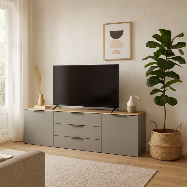 Vista ambientata Porta tv in legno colore "Grigio Laccato/Rovere Miele" con 2 ante e 3 cassetti modello Zenit Totò Piccinni