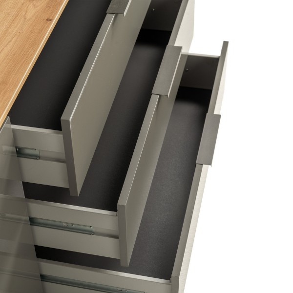 Dettaglio Porta tv in legno colore "Grigio Laccato/Rovere Miele" con 2 ante e 3 cassetti modello Zenit Totò Piccinni